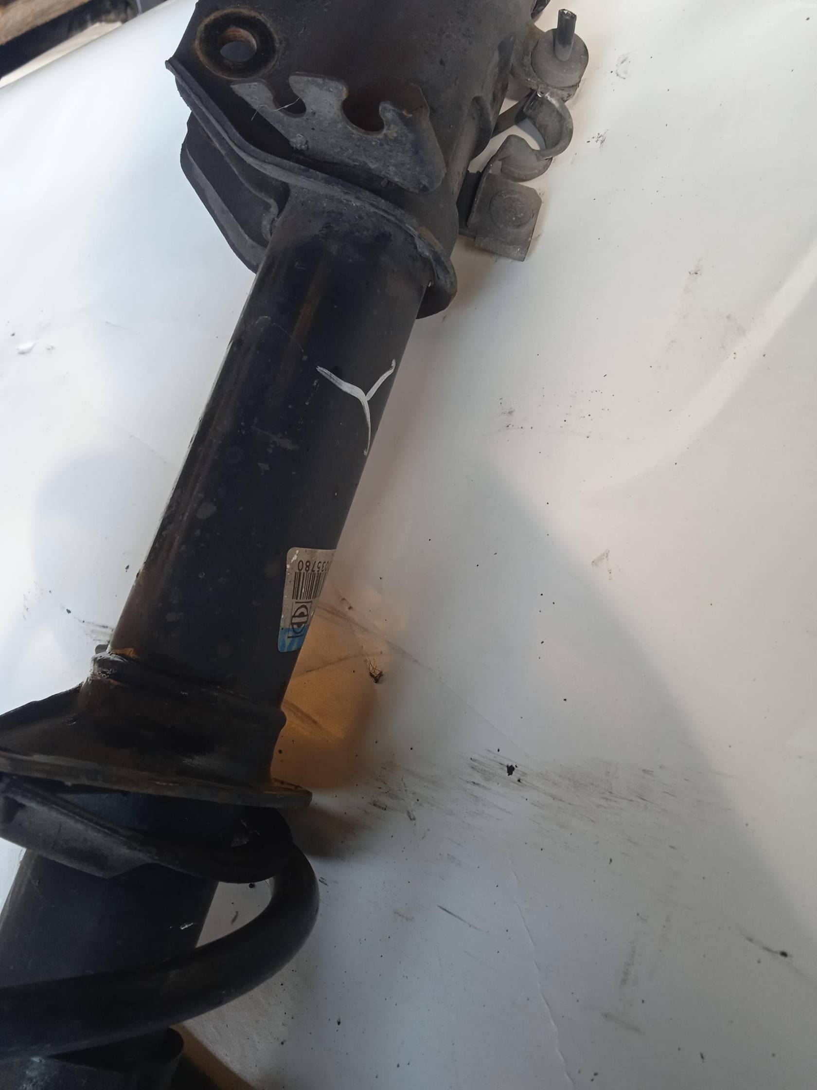 Ammortizzatore ant. dx.